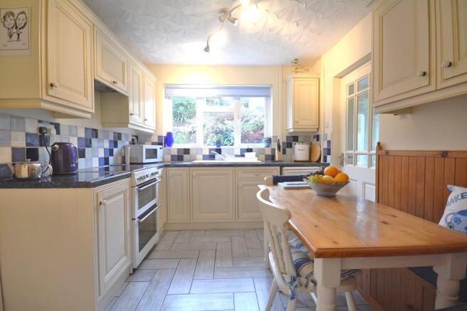 Kitchen/Breakfast Room