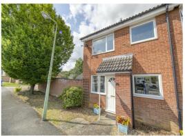 22, Raedwald Drive, Bury St. Edmunds IP32 7DA