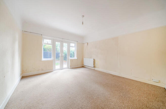 1530332-15-6ac52c...