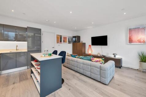 Silbury Boulevard, Technology House, MK9