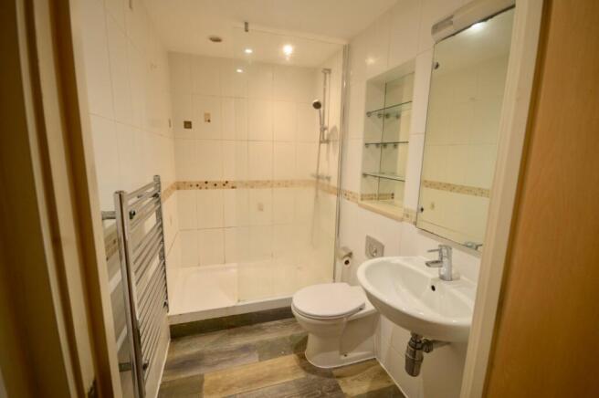 1 bed Flat to rent Image 5
