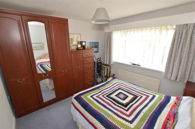 3 bed Detached Bungalow for sale Image 5
