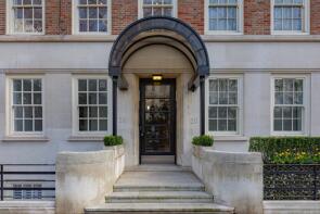 Flat 1, 20, Lowndes Square, London SW1X 9HD