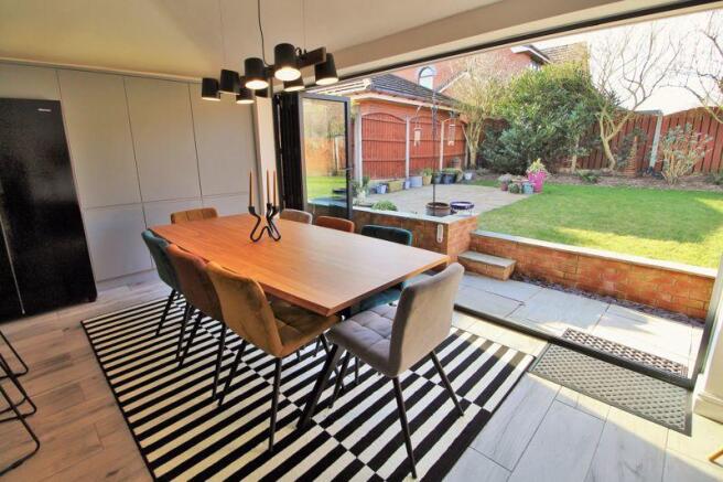 Bi-Folds to th...