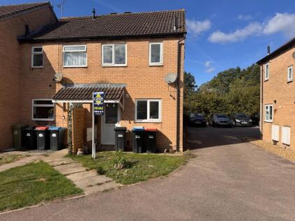 36 Diddington Close, Bletchley, Milton Keynes, Buckinghamshire, MK2