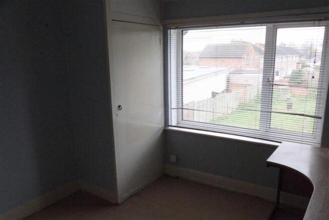 Bedroom 2:
