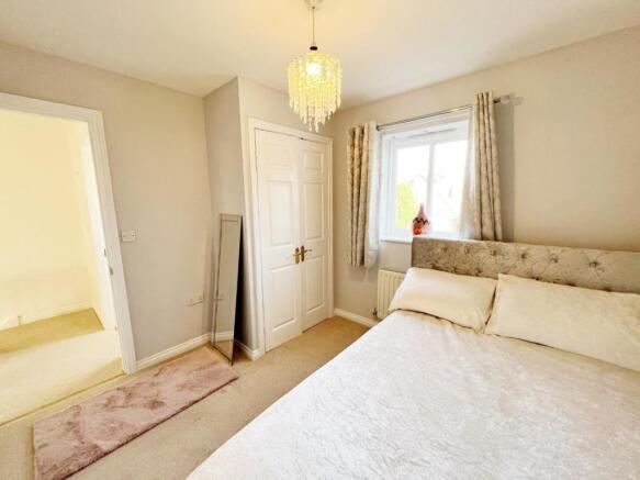 Bedroom 2 pic 2.jpg