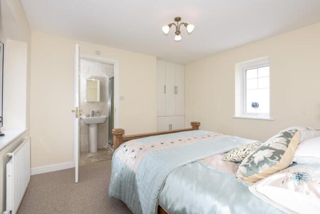 En-suite Bedroom