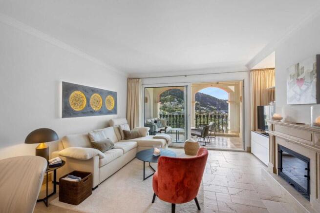 03 cala llamp Penthouse mit spektakulaerem Meerblick und privater Rooftop Terrasse kaufen kamin