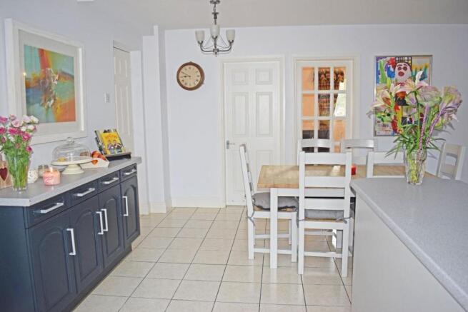 6 The Badgers, kitchen 5 new.jpg