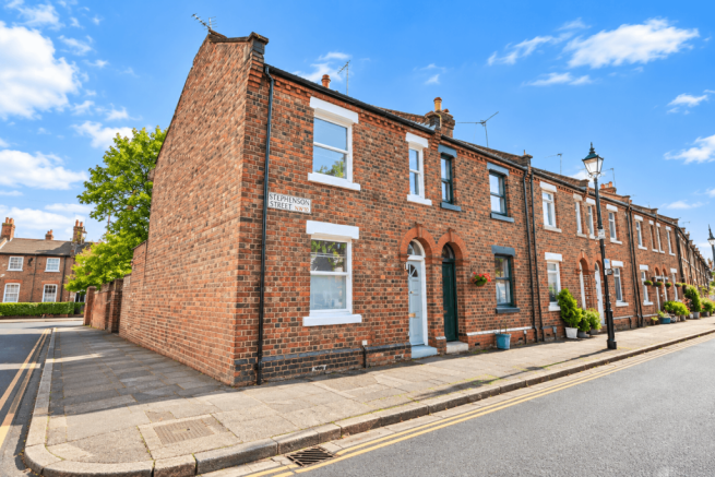 3-bed terraced on Stephenson Street, Park Royal, London NW10, £650,000