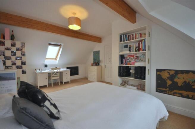 Photo 10