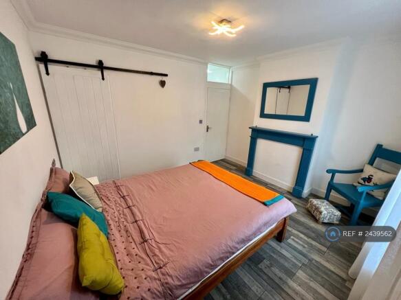 Double Bedroom 1
