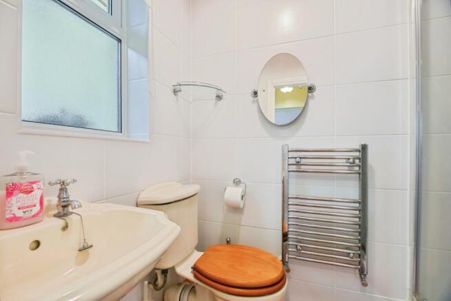 3 bed Semi-Detached for sale Image 10