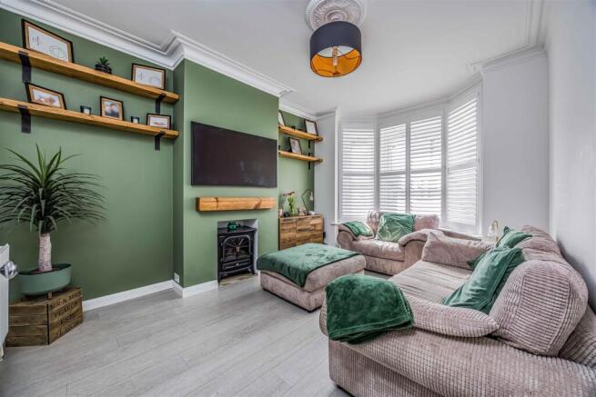 40 Tennyson Road, Fratton-Small-PorticoMarketing-A