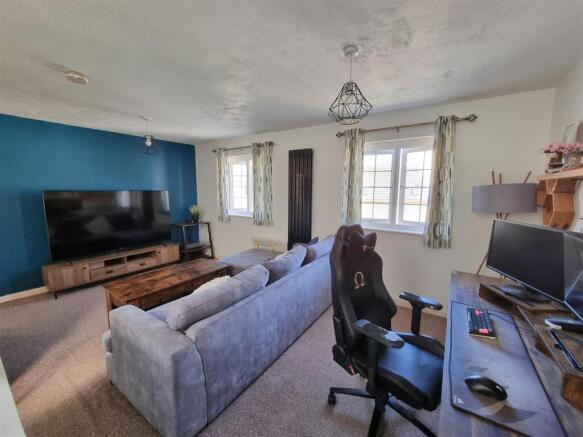 Sitting room.jpg