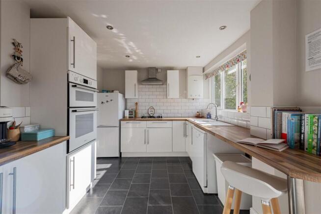 Guilton, Ash, bedroom semi detached home for sale 