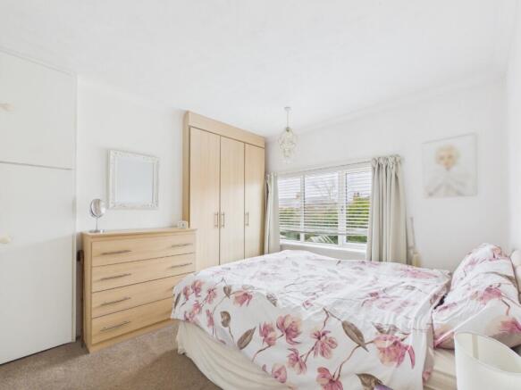 3 bed Semi-Detached for sale Image 11