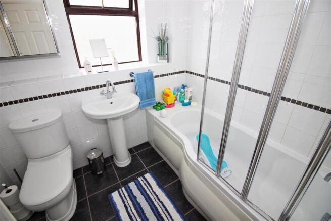 bathroom.JPG