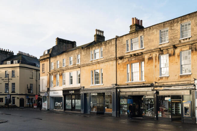 324352 - MP06668.jpg