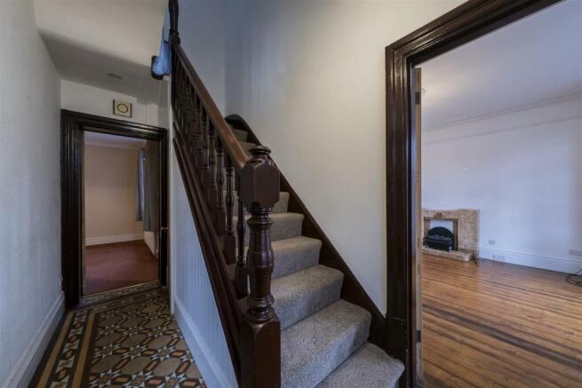 6 Manora Road-010.JPG