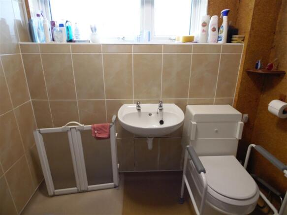 Photo 11