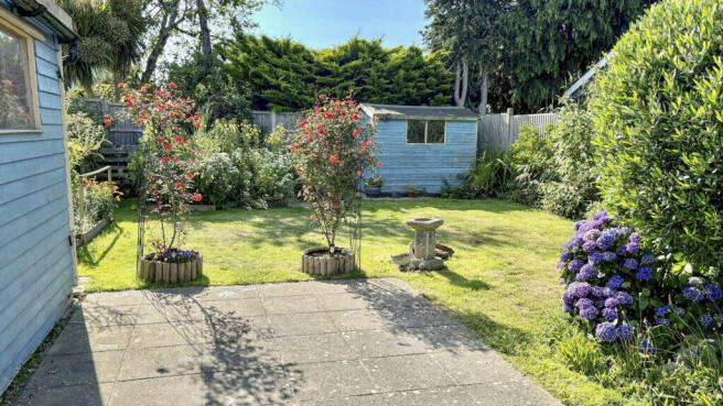 Fernhurst Close, Hayling Island photo 4