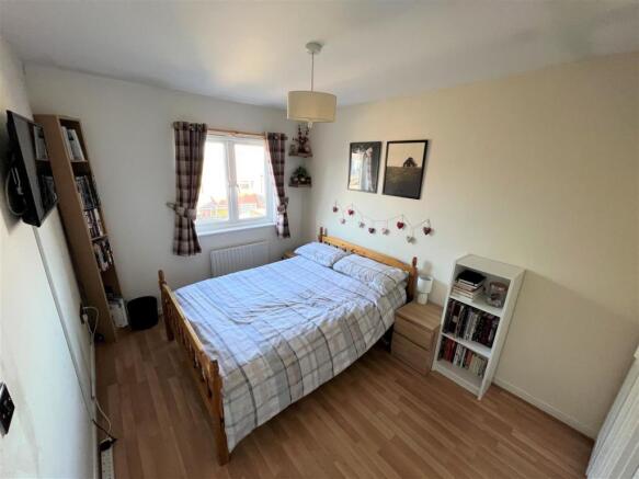 Bedroom 1A.JPG
