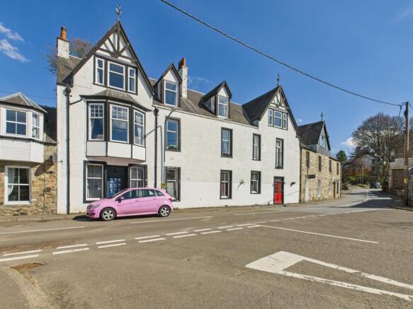 CAM03481G0-PR0093-STILL027