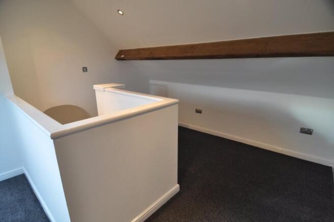 2 bed House to rent Image 7