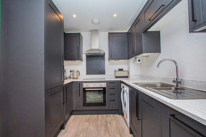 Kitchen/Breakfast...