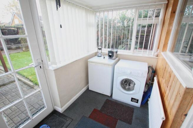 REAR PORCH/UTILITY