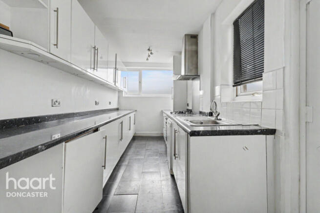 2 bed Terraced for sale Image 6