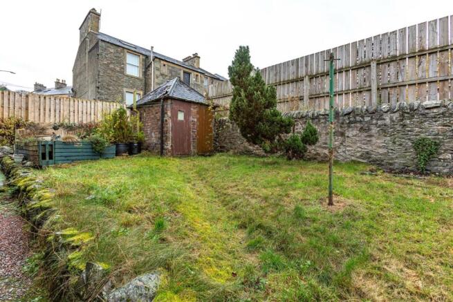 9 Millburn Place Selkirk 36.JPG