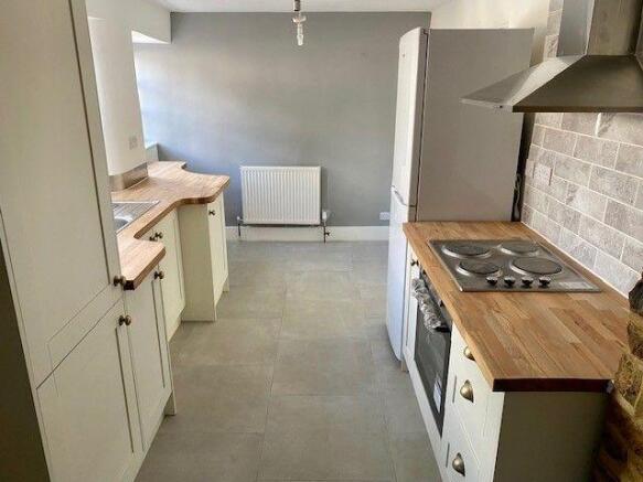 KITCHEN/BREAKFAST ROOM