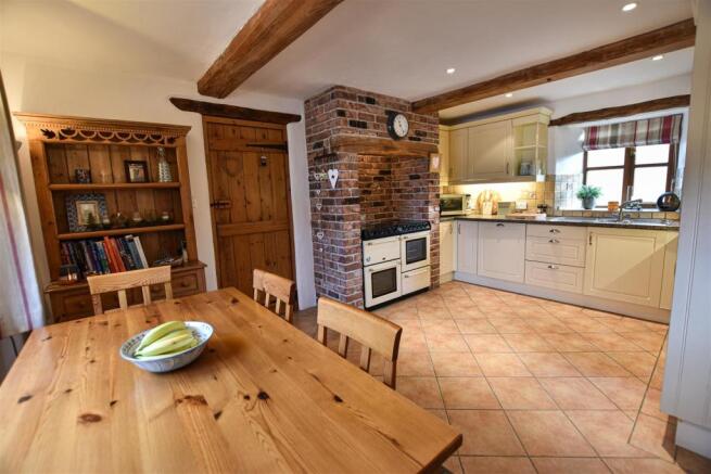 Kitchen.jpg