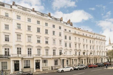 St. Georges Drive, London