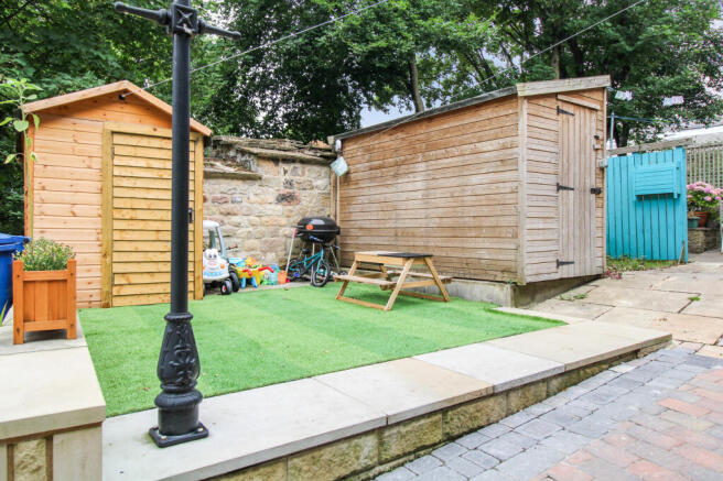 2 bed Terraced for sale Image 12