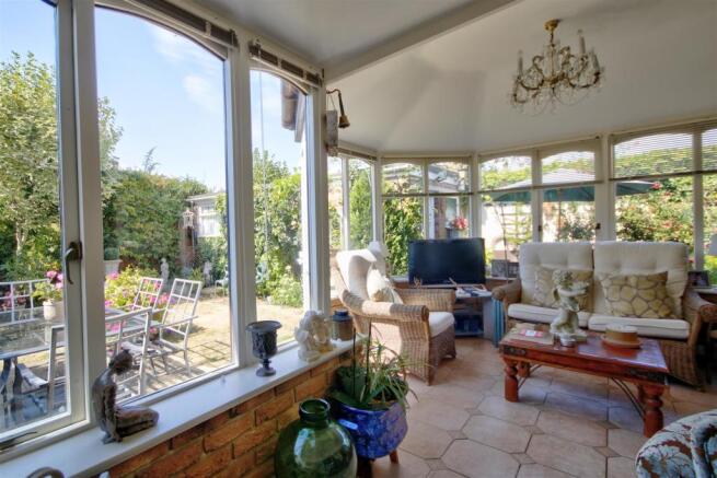 Garden Room: