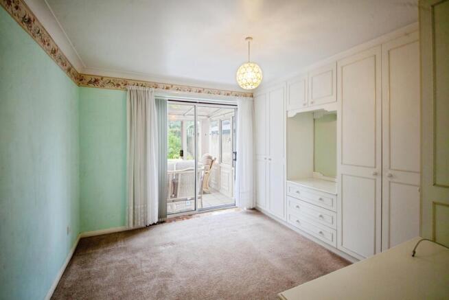 3 bed Bungalow for sale Image 6