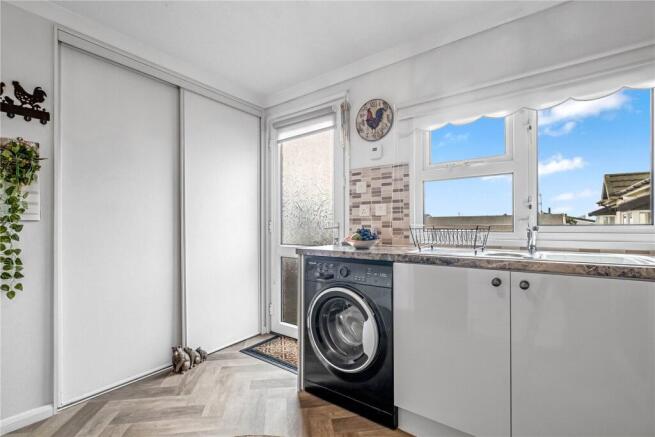 2 bed Detached for sale Image 8