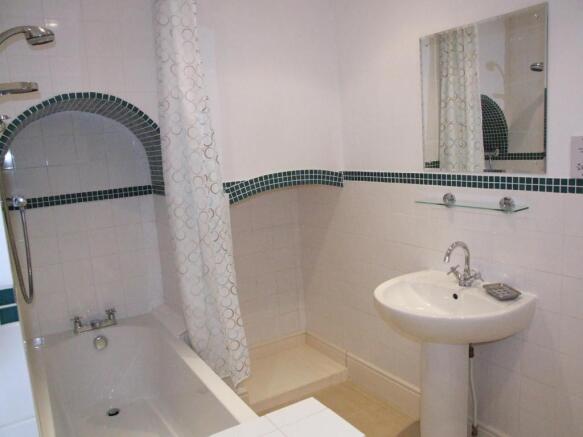 Photo 8