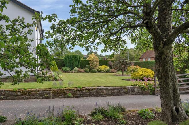 GARDENS