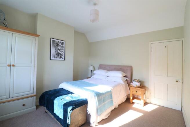 Bedroom 2 1.jpg