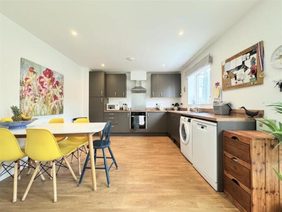 Kitchen Diner