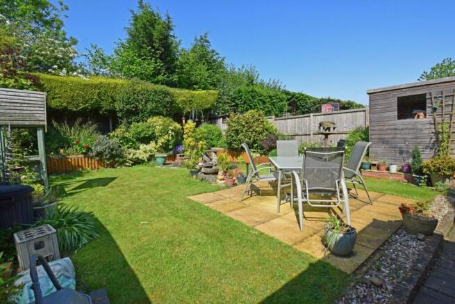 12 Wheelwright Close, garden c new.jpg