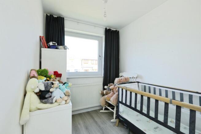 3 bed Detached for sale Image 11