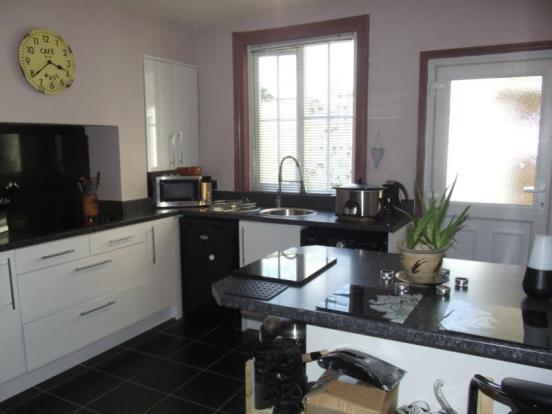 Breakfast/Kitchen