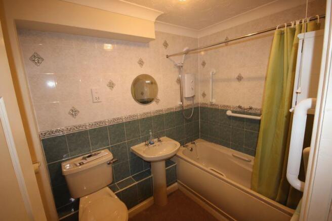 Photo 3