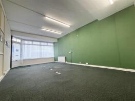 Maisonette, 44, St Leonards Road, Bexhill-on-sea TN40 1JB